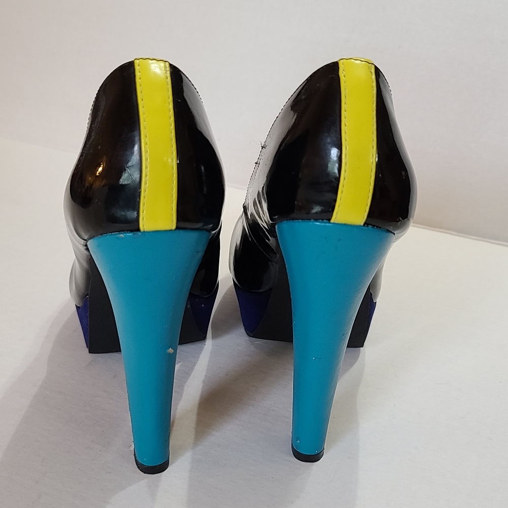 Color Block High Heel - Picture 3 of 4
